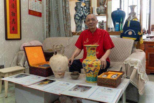 股鑫所 长沙大爷收藏大半生的三百余件“宝贝”，想全捐给国家博物馆，国博：可先线上提交资料